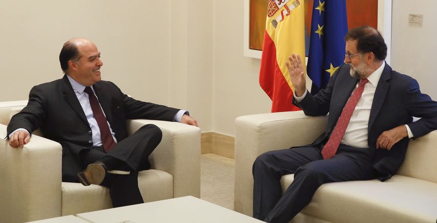 Julio Borges, presidente de la Asamblea Nacional, fue recibido formalmente por el presidente del  Gobierno de España, Mariano Rajoy, en el Palacio de la Moncloa.