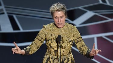 Frances McDormand fue distinguida con el Oscar a la mejor actriz protagónica por Three Billboards Outside Ebbing, Missouri.