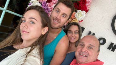 Los cuatro miembros de la familia de “Los Chicaneros”.&nbsp;