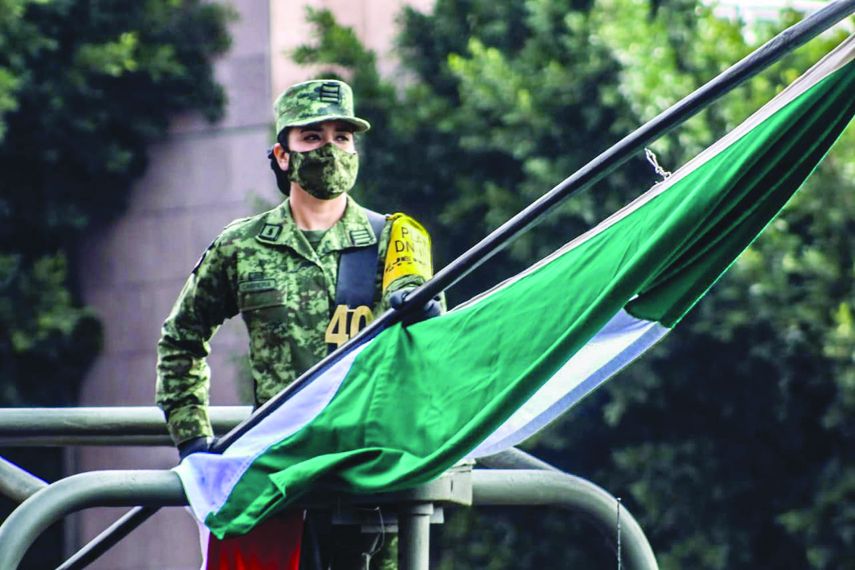 Desfile militar en San Luis de Potosí.&nbsp;