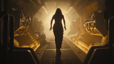 Esta imagen difundida por 20th Century Studios muestra a Isabela Merced en una escena de Alien: Romulus.&nbsp;