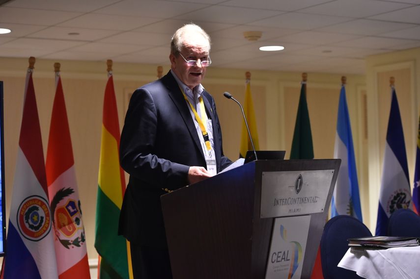 Ingo Plöger, presidente de la CEAL