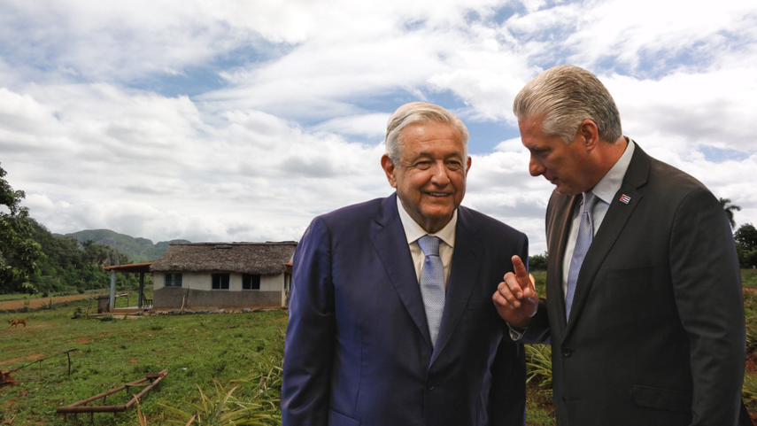 López Obrador regala dinero al castrismo para presunta reforestación