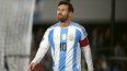 El atacante argentino Lionel Messi camina sobre el campo durante un partido contra Colombia, el 10 de junio de 2025. El atacante argentino Lionel Messi camina sobre el campo durante un partido contra Colombia, el 10 de junio de 2025.