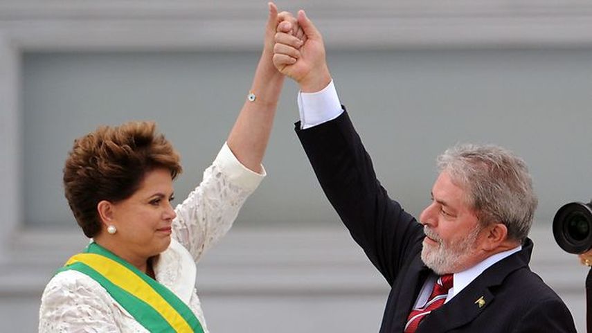 El expresidente brasileño Luiz Inácio Lula da Silva, actual blanco de la mayor investigación por corrupción en el país, recibió el apoyo personal de su sucesora, Dilma Rousseff (CORTESÍA) 