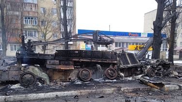 Una vista de los daños sufridos en la zona residencial de Borodyanka, en las afueras de Kiev, Ucrania, el jueves 3 de marzo de 2022, luego de un ataque ruso.&nbsp;