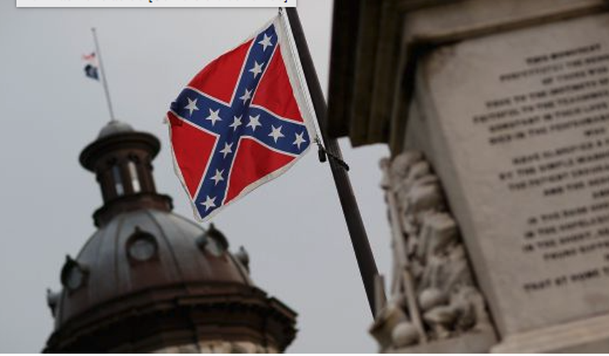 La mayoría de los productos a la venta que incluyen la imagen de la bandera confederada en Amazon, eBay y Google tienen un precio de entre cinco y 50 dólares (entre 4,47 y 44,76 euros). A partir de este miércoles, cualquier usuario que desee adquirir u