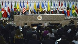 Reunión de representantes de los países miembros de la OEA.