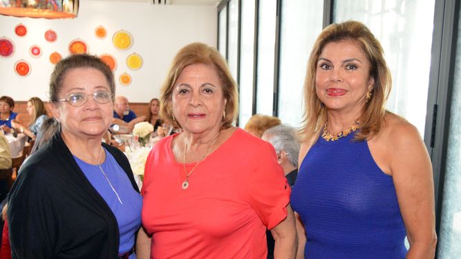 Leonor Florián, Olga Awapara y Nancy Bradley