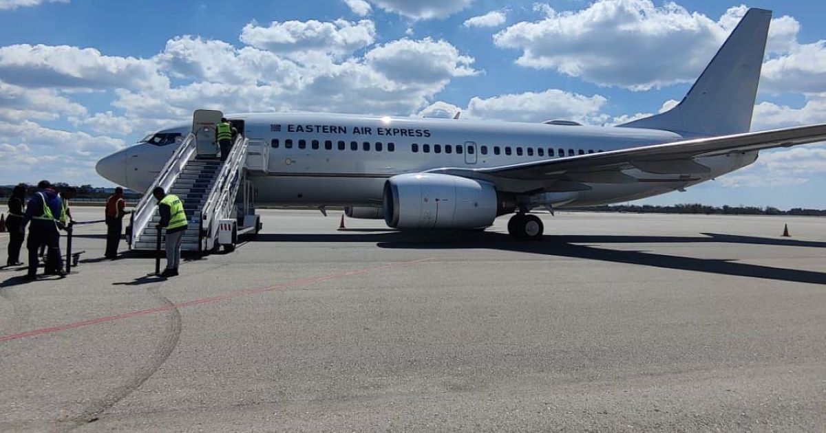 Cuba recibe a 130 migrantes irregulares deportados de Estados Unidos