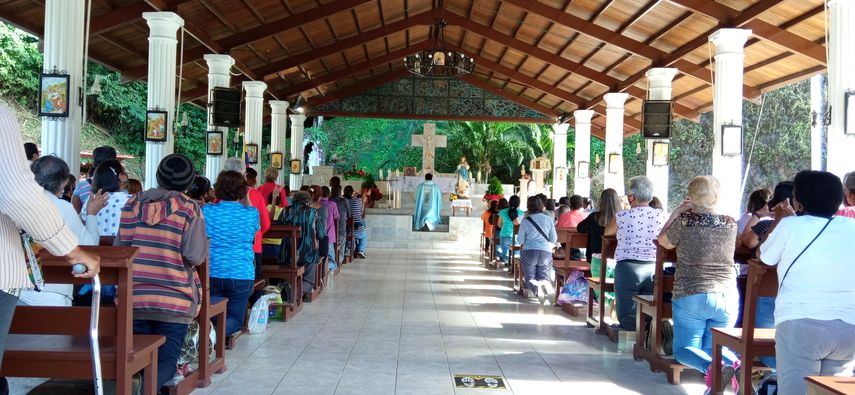Capilla Santuario de Betania, ubicada entre las localidades de Cúa y San Casimiro en el estado Miranda (Venezuela).