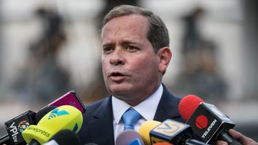 Guanipa, del partido Primero Justicia, es el único de los cinco  gobernadores que se negó a aceptar las exigencias de la ANC  oficialista.