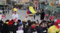 Manifestantes realizan una protesta antigubernamental provocada por aumentos de impuestos propuestos sobre los servicios públicos, el combustible, los salarios y las pensiones en Bogotá, Colombia, el viernes 28 de mayo de 2021. Manifestantes realizan una protesta antigubernamental provocada por aumentos de impuestos propuestos sobre los servicios públicos, el combustible, los salarios y las pensiones en Bogotá, Colombia, el viernes 28 de mayo de 2021.