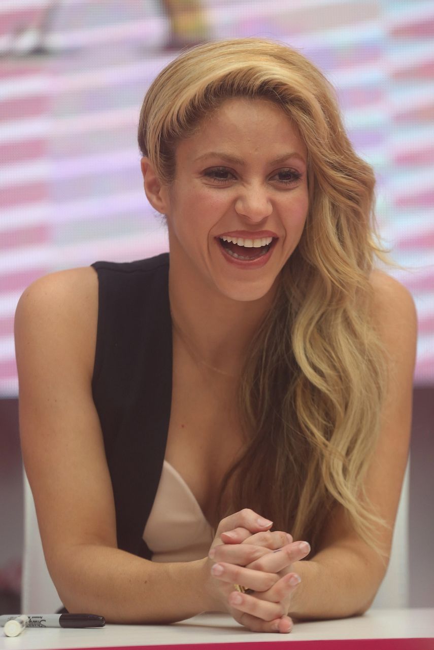 La cantante colombiana Shakira participa en el lanzamiento de su nuevo perfume Dance, en Sao Paulo. 