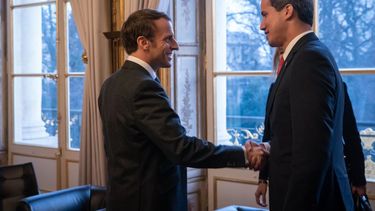 El presidente encargado de Venezuela Juan Guaidó fue recibido la tarde de este viernes por el presidente de Francia, Emmanuel Macron