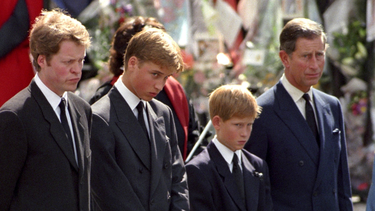 Un momento del funeral de la princesa Diana de Gales. 