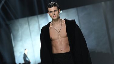 Una de las piezas que Dolce & Gabbana mostró en la Semana de la moda masculina de Milán.&nbsp;