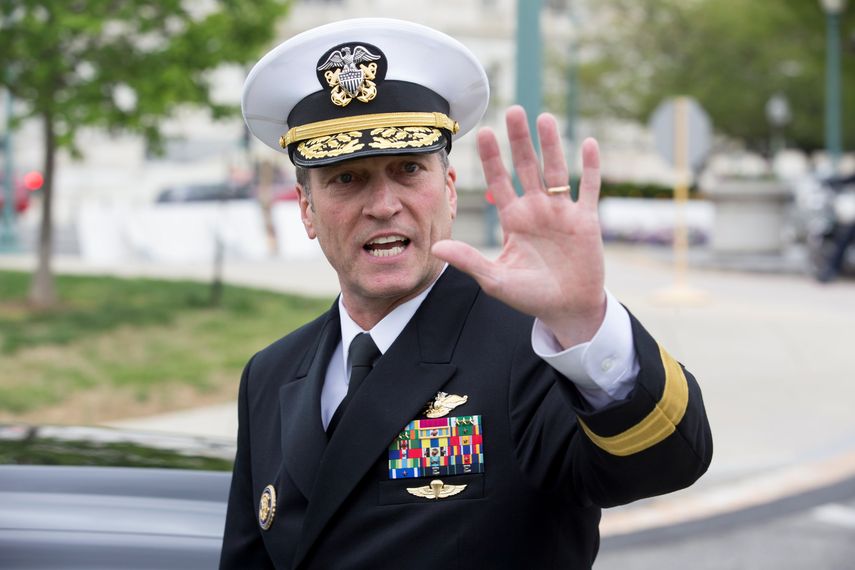 El almirante de la Marina estadounidense&nbsp;Ronny&nbsp;Jackson.&nbsp;