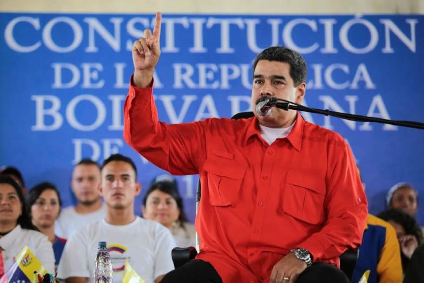 Maduro comentó que la cuenta del medio oficialista Radio Miraflores fue cancelada y agregó que esta es una expresión de fascismo