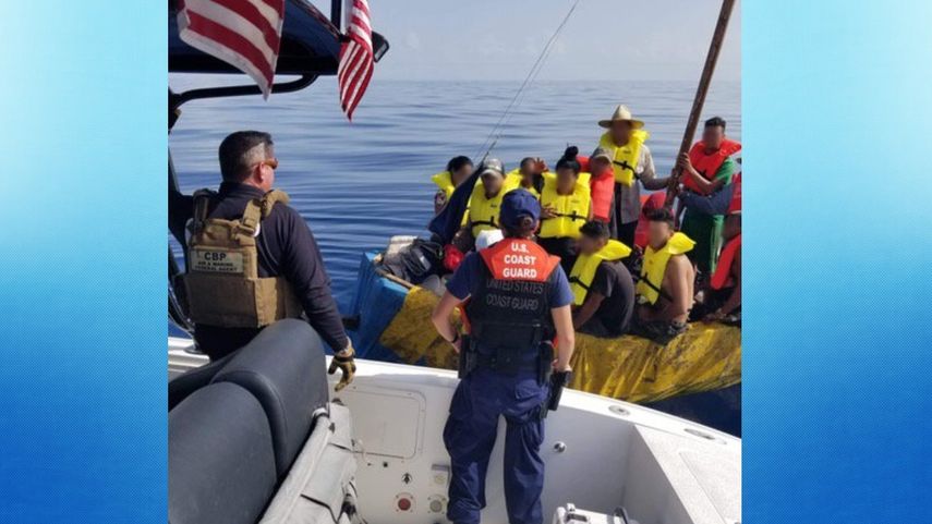 Un grupo de 17 cubanos que pretendían llegar en balsa a EEUU fue repatriado este 13 de agosto a la Bahía de Cabañas, en La Habana.