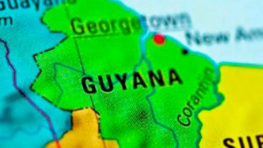 Guyana da habitualmente cobertura de vacunación a su población contra esa enfermedad, aunque en algunas áreas rurales no todas las personas quedan cubiertas.