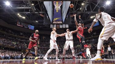 El quinteto de Cleveland consiguió su novena victoria en fila, la racha actual más larga en la NBA.