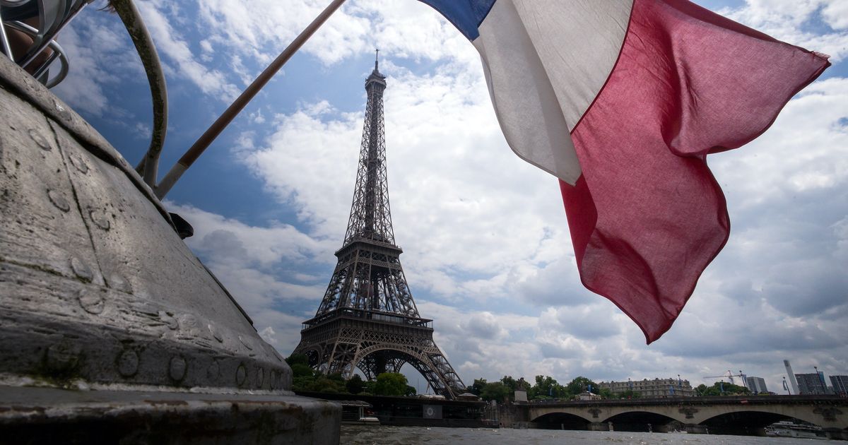 París en 674 escalones: La Torre Eiffel reabre sus puertas