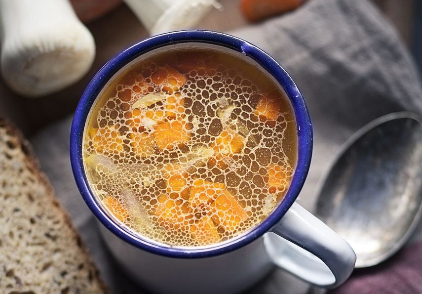 El puerro, el apio y las zanahorias contienen metabolitos secundarios de las plantas, que tienen un efecto antibacteriano.