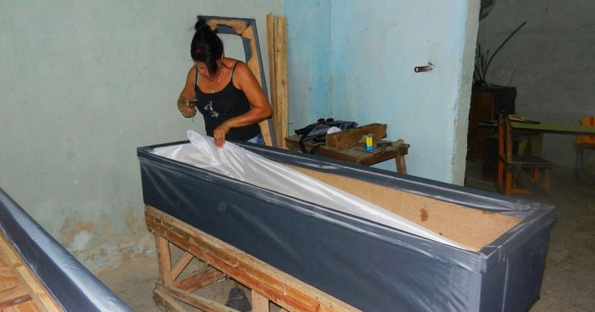 Las morgues y las funerarias en Cuba están colapsadas