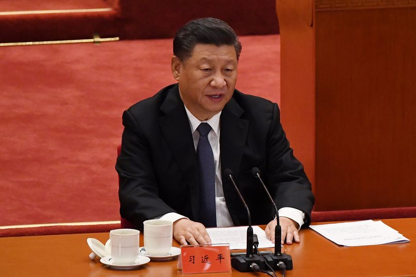 El presidente de China Xi Jinping en una reunión de gobierno.