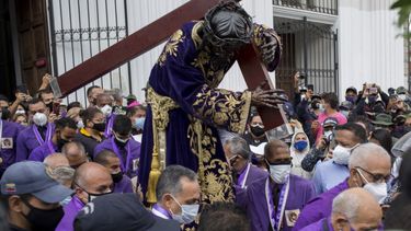 Venezolanos asisten a la procesión religiosa de El Nazareno en Caracas, Venezuela.&nbsp;