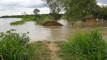 Un equipo técnico monitorea permanentemente el flujo del agua&nbsp;