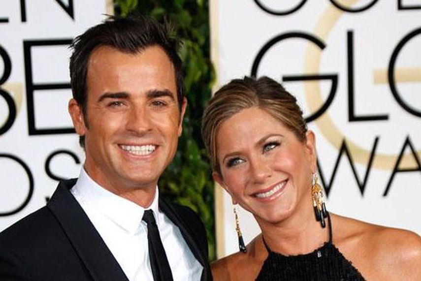 Jennifer Aniston junto a Justin Theroux, su flamante esposo. (CORTESÍA)