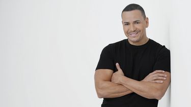 El cantante Víctor Manuelle.