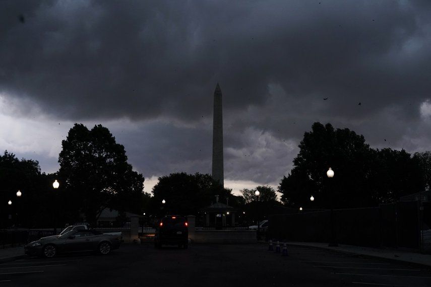 Nubes de tormenta sobre el Monumento a Washington, el lunes 7 de agosto de 2023, en Washington.&nbsp;