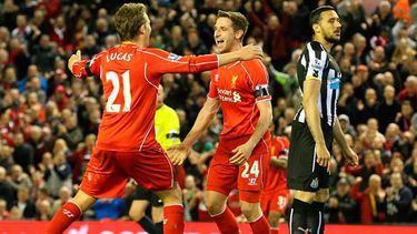 El equipo de Brendan Rodgers derrotó 2-0 al Newcastle United (EFE)