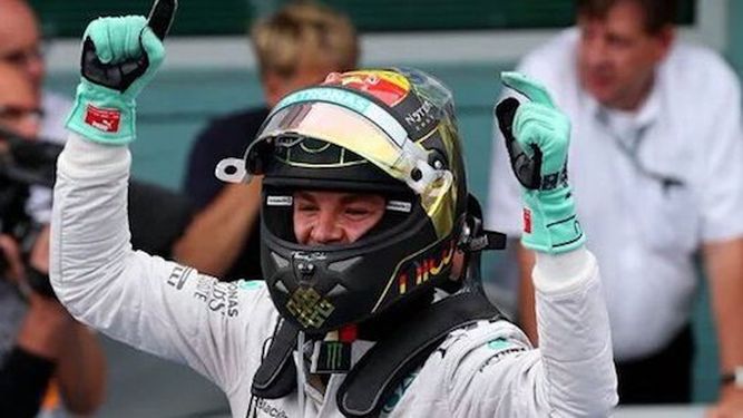 Rosberg es lider y mantiene puntaje perfecto en lo que va de temporada. (CORTESÍA)