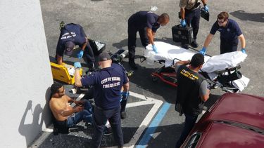 Uno de los heridos fue atacado con un cuchillo.
