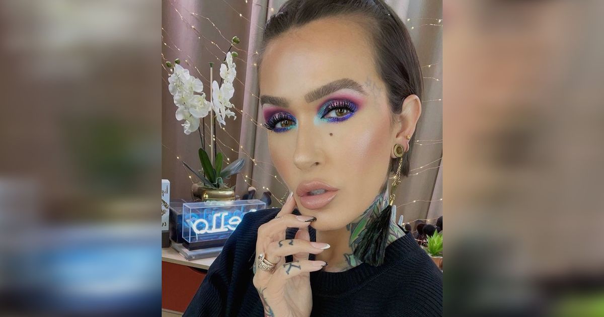 Muere youtuber de maquillaje, Mel Thompson, a los 35 años