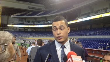 Stanton estuvo acompañado por el alto mando del equipo. (LUIS RANGEL)