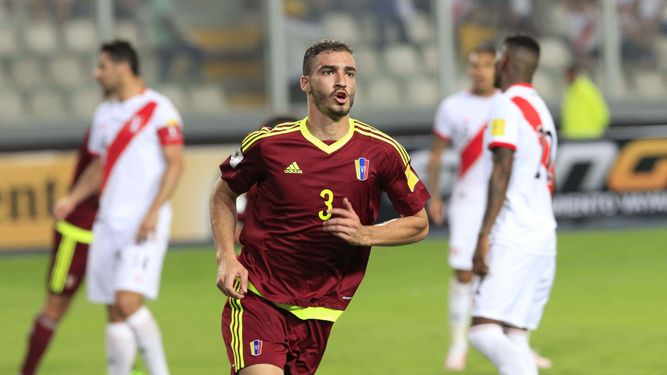 Mikel Villanueva, jugador del Málaga español, fue uno de los jugadores de la Vinotinto que se pronunció por las redes sociales.