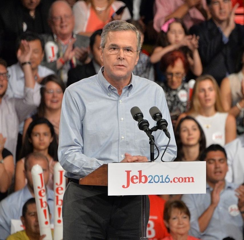 Bush criticó el restablecimiento de relaciones diplomáticas con Cuba y que ha supuesto la reciente apertura de embajadas en ambos países. (ALVARO MATA)