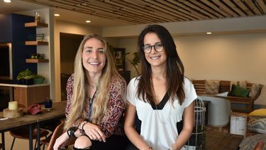 Rosangel Espinoza y Fabiana Treviño, socias de Tedge Mindful Coworking Space.