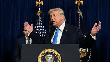 El presidente Donald J. Trump en conferencia de prensa tras la captura del narcodictador Nicolás Maduro.
