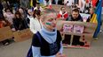 Olena Avtukh participa en una protesta por la invasión rusa a Ucrania, en el Capitolio en Sacramento, California, el jueves 24 de febrero de 2022.