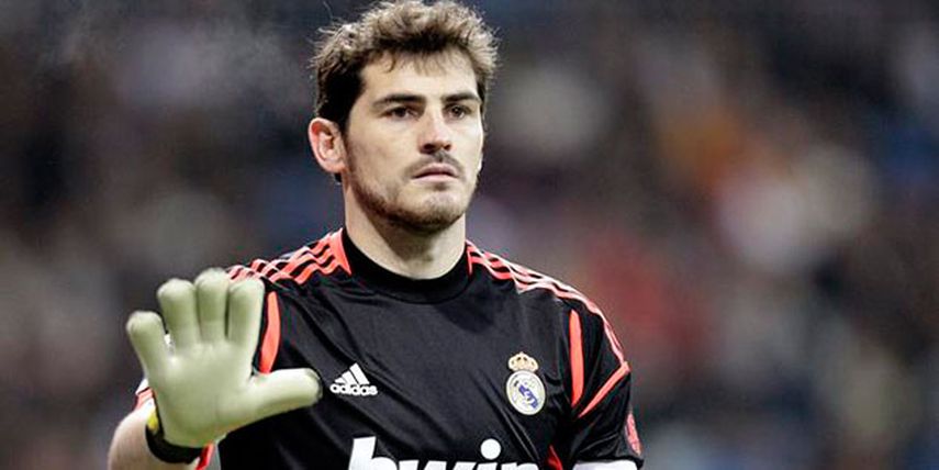 Casillas pidió a la afición del Bernabéu que lo piten a él solamente y no a otro jugador (EFE)