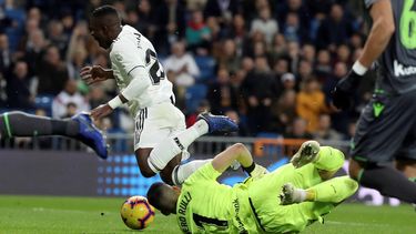 Vinicius Jr. disputó su primer partido como titular con el Real Madrid en la Liga española.