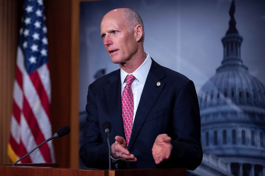 Senador republicano y exgobernador de Florida, Rick Scott.