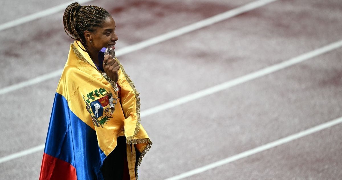 Yulimar Rojas entre lágrimas: “Es un bronce, pero es una victoria personal”