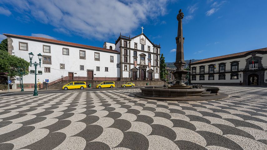 Largo do Colegio, Madeira, Portugal.